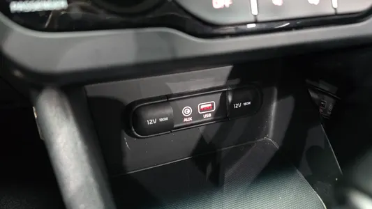 Kia Niro 2019 13