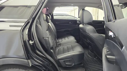 Kia 쏘렌토 2.2 2WD 2019 12