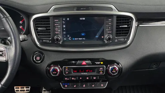 Kia 쏘렌토 2.2 2WD 2019 14