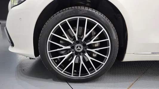 Mercedes-Benz S-Class W223 S580L 4MATIC 2022 5