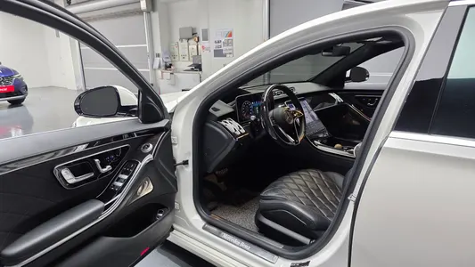 Mercedes-Benz S-Class W223 S580L 4MATIC 2022 10