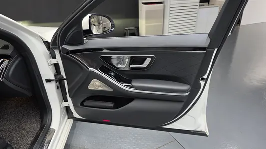 Mercedes-Benz S-Class W223 S580L 4MATIC 2022 25