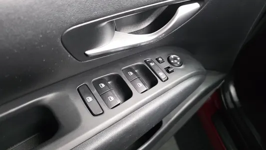 Hyundai (NX4) 2WD 2021 18