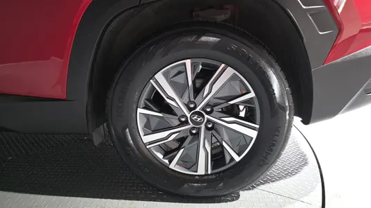 Hyundai (NX4) 2WD 2021 22