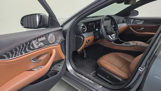 Mercedes-Benz E-Class W213 E350 4MATIC AMG Line 2021 13