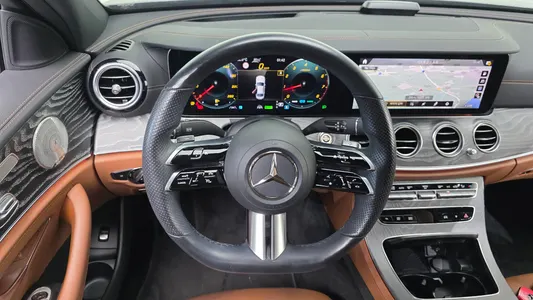 Mercedes-Benz E-Class W213 E350 4MATIC AMG Line 2021 17
