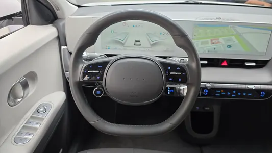 Hyundai Ioniq 5 AWD 2021 13
