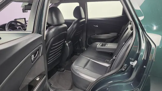 KG Mobility Tivoli VX 2WD 2016 11
