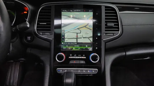 Renault Korea SM6 2.0 GDe RE 2017 17