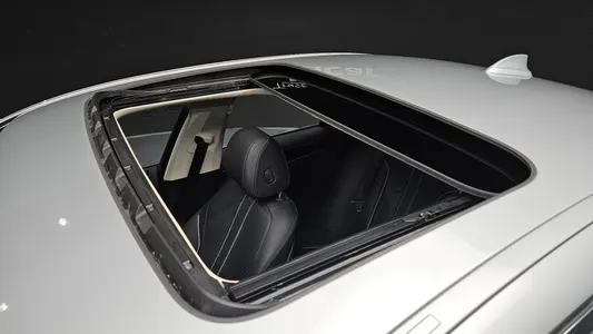 BMW 5 Series (G30) 520i 2019 29
