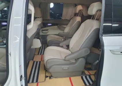 Kia Carnival 9 2023 10