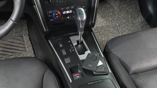 Renault Korea SM7 LPLI 2.0 LPe 2015 9