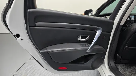 Renault Korea SM7 LPLI 2.0 LPe 2015 25