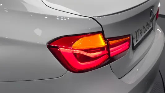 BMW 3 Series (F30) 320d M 2017 23
