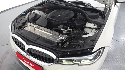 BMW 3 Series (G20) 320d M 2019 5