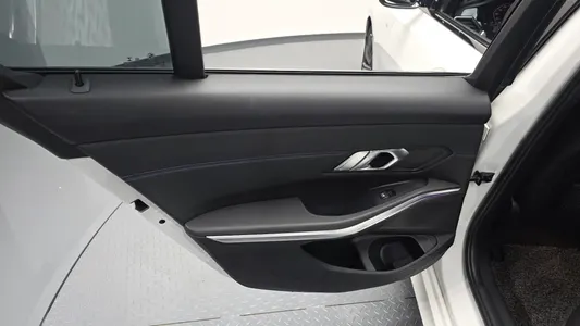 BMW 3 Series (G20) 320d M 2019 25