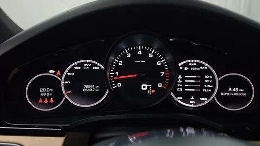 Porsche (PO536) 3.0 2021 8
