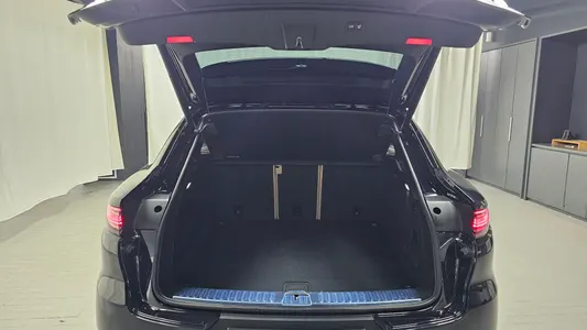 Porsche (PO536) 3.0 2021 17