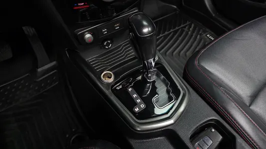 KG Mobility 티볼리 에어 1.6 RX 2WD 2017 9