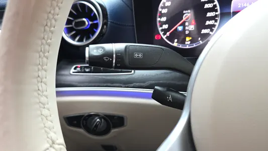 Mercedes-Benz E-Class W213 E220d 2020 19