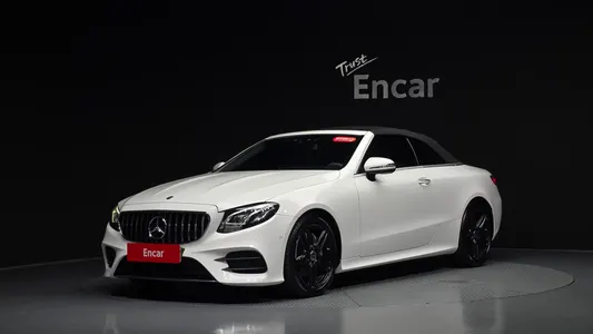 Mercedes-Benz E-Class W213 E220d 2020 32