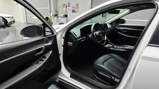 Hyundai (DN8) 2.0 LPG() 2019 10