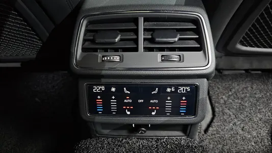Audi A6 (C8) 40 TDI 2020 17