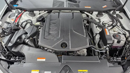 Audi A5 (B10) 45 TFSI S Line 2025 6