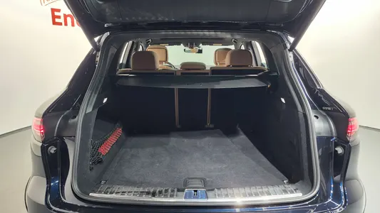 Porsche (PO536) 3.0 2019 18
