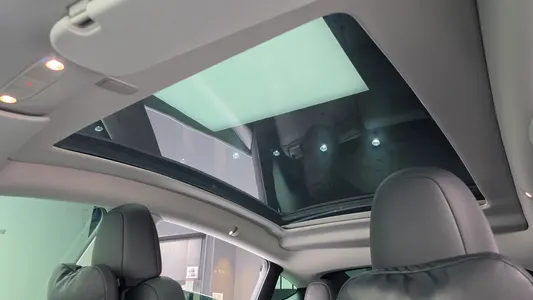 Tesla Y RWD 2023 20