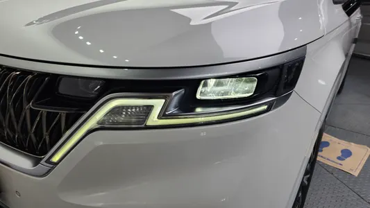 Kia Carnival 9 2021 22