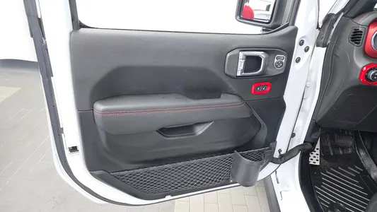 Jeep (JL) 2.0 4 2021 24