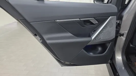 BMW 5 Series (G60) 520i 2024 25