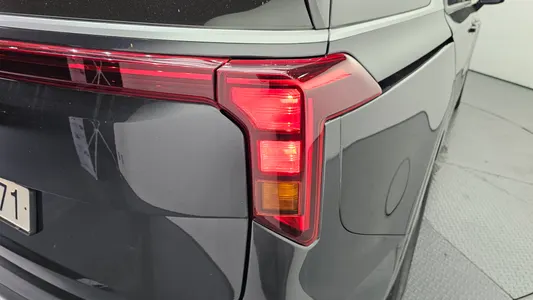 Kia 4 HEV 9 2024 23