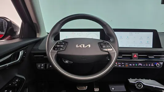 Kia EV6 2022 13