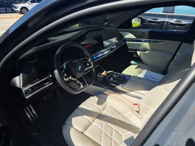 BMW i7 (G70) M70 xDrive M 2025 6