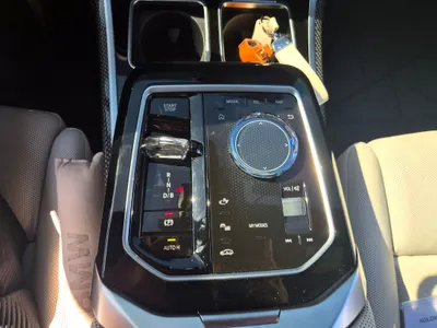 BMW i7 (G70) M70 xDrive M 2025 10