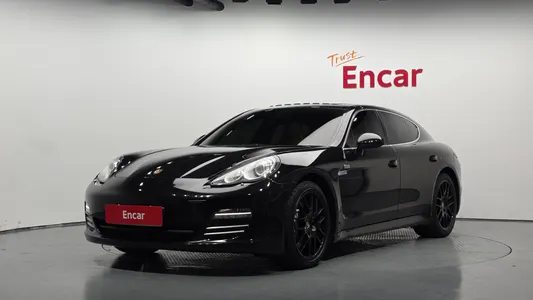 Porsche 4.8 4S 2013