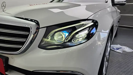 Mercedes-Benz E-Class W213 E300 4MATIC 2020 22