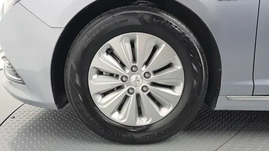 Hyundai LF 2.0 HEV 2015 5