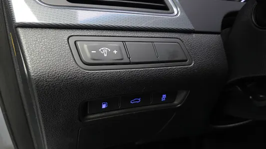 Hyundai LF 2.0 HEV 2015 27