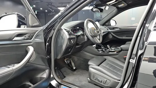 BMW X4 (G02) xDrive20i M 2025 10