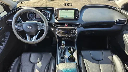Hyundai TM 2.0 2WD 2020 7