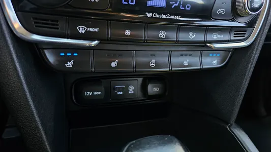 Hyundai TM 2.0 2WD 2020 16