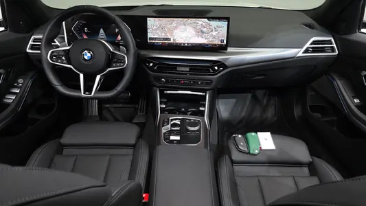 BMW 3 Series (G20) 320i M 2025 7