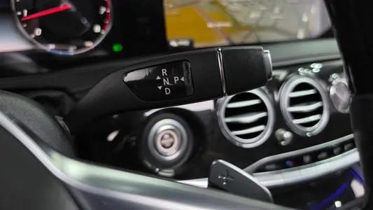 Mercedes-Benz S-Class W222 S350 d 4MATIC AMG Line 2020 9