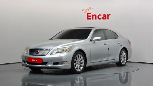 Lexus LS460 STD 2012