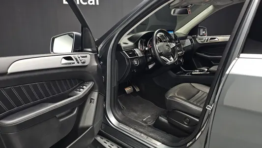 Mercedes-Benz GLE-Class W166 GLE350 d 4MATIC 2018 10