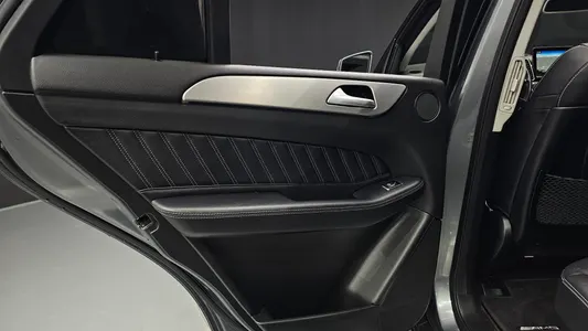 Mercedes-Benz GLE-Class W166 GLE350 d 4MATIC 2018 25