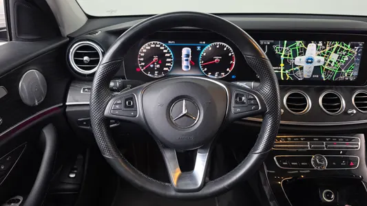 Mercedes-Benz E-Class W213 E300 4MATIC 2018 13